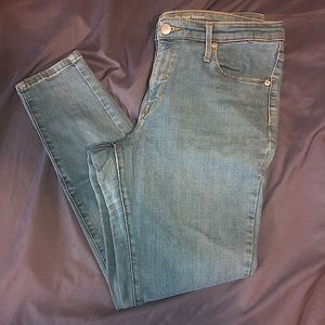 Mossimo Size 10 skinny jeans